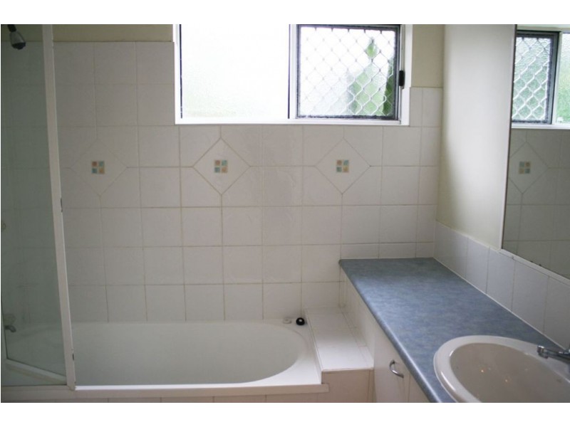 2/23-25 Pandanus Street, Mudjimba QLD 4564
