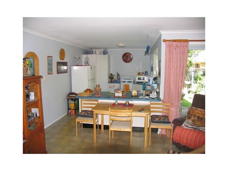 1/39 Nungo st, Pacific Paradise QLD 4564