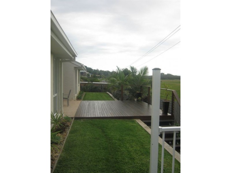 2 wandaa court, Mount Coolum QLD 4573