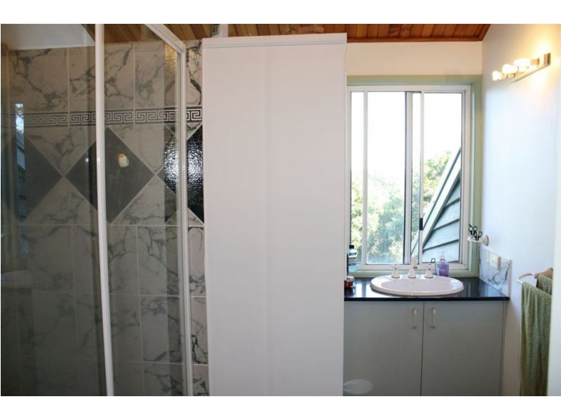 126 Centenary Heights rd, Coolum Beach QLD 4573