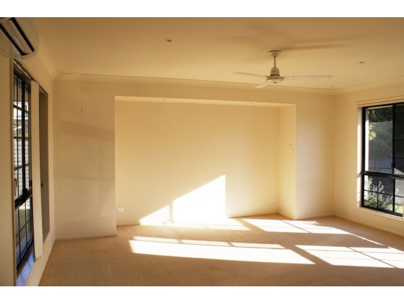 12 Estuary Crt, Twin Waters QLD 4564