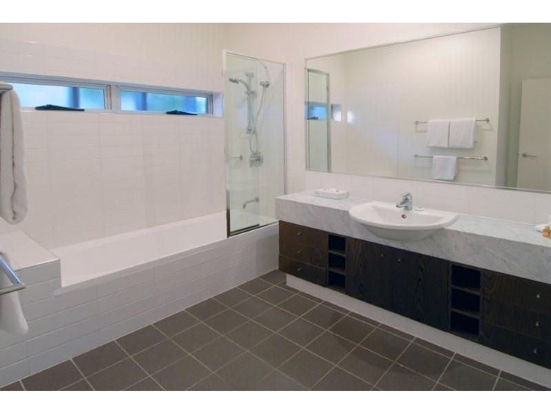 102/80 Northshore rd, Twin Waters QLD 4564