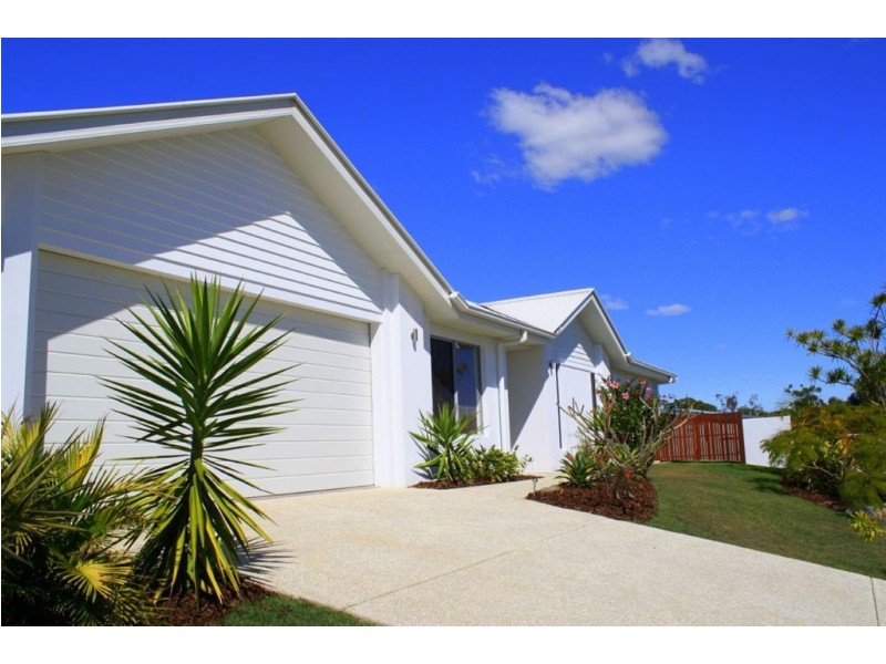 5 Sandhurst Crescent, Peregian Springs QLD 4573
