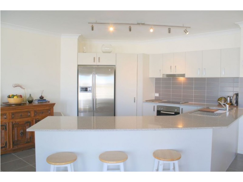 5 Sandhurst Crescent, Peregian Springs QLD 4573