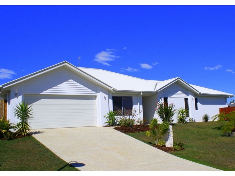 5 Sandhurst Crescent, Peregian Springs QLD 4573