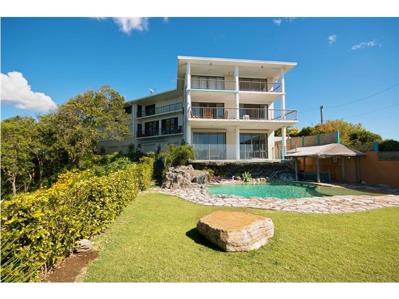 7 Grandview Drive, Coolum Beach QLD 4573