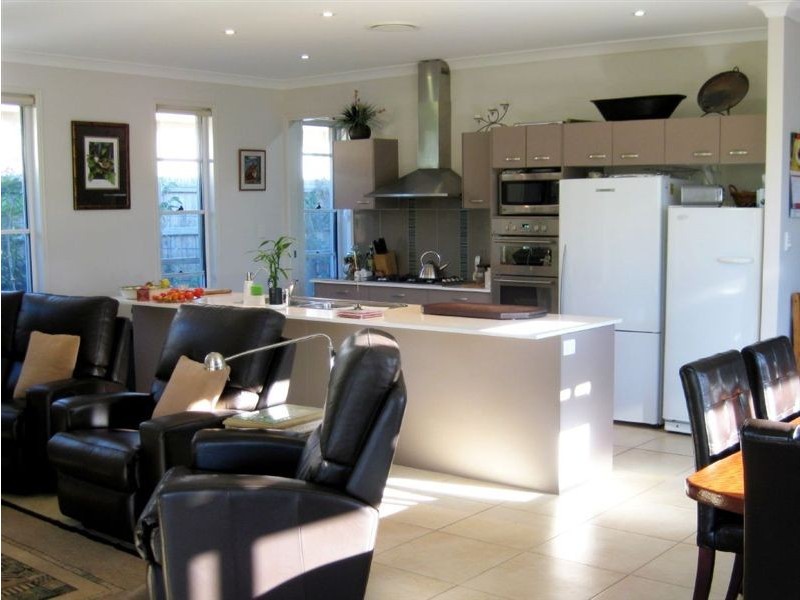 6 Peachtree Crescent, Peregian Springs QLD 4573