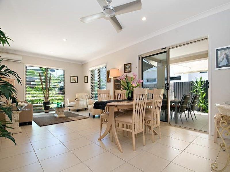 16 Waterline Close, Mount Coolum QLD 4573