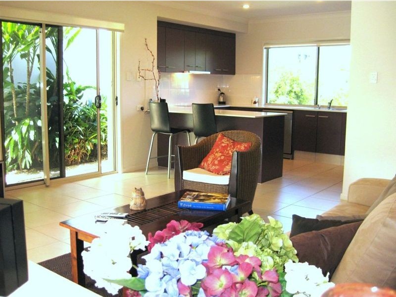 16 Waterline Close, Mount Coolum QLD 4573