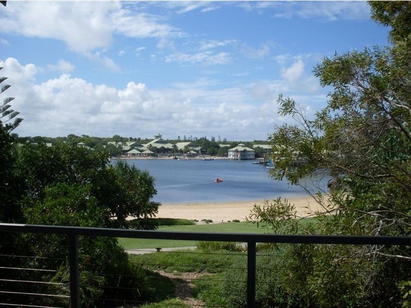 52/80 North Shore Road, Twin Waters QLD 4564