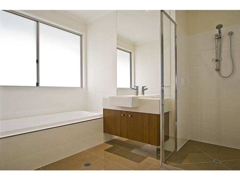 9 Yaroomba Drive, Coolum Beach QLD 4573
