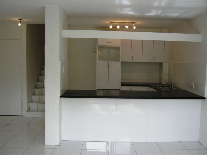 20/2 Glen Court, Marcoola QLD 4564