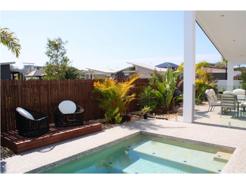 8 Oceancall Lane, Mount Coolum QLD 4573