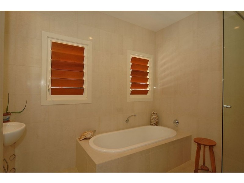 14/80 Northshore Road, Twin Waters QLD 4564