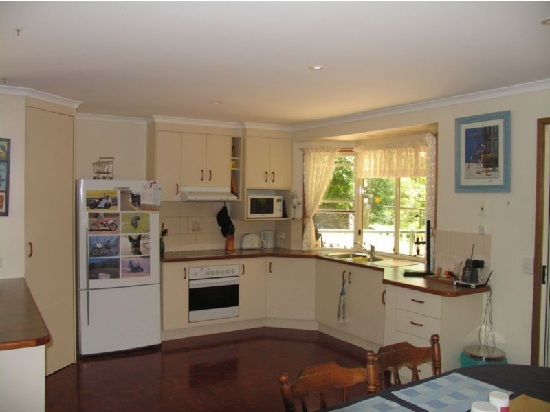 9 Glenrowan Close, Yandina QLD 4561