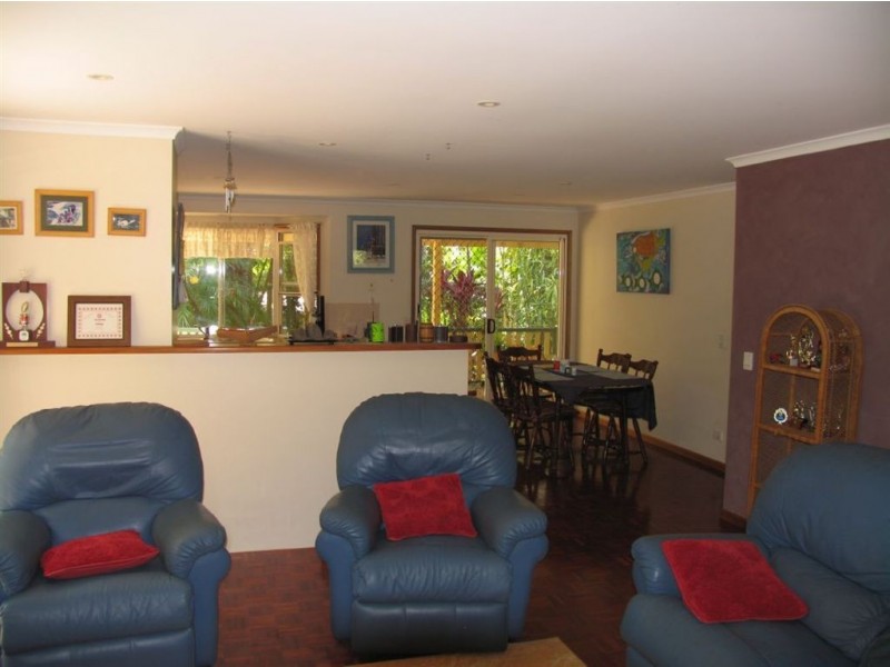 9 Glenrowan Close, Yandina QLD 4561