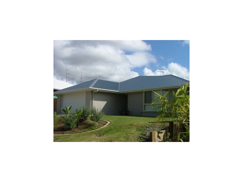 20 PRESENTATION BLVD, Nambour QLD 4560