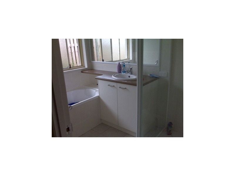 20 PRESENTATION BLVD, Nambour QLD 4560