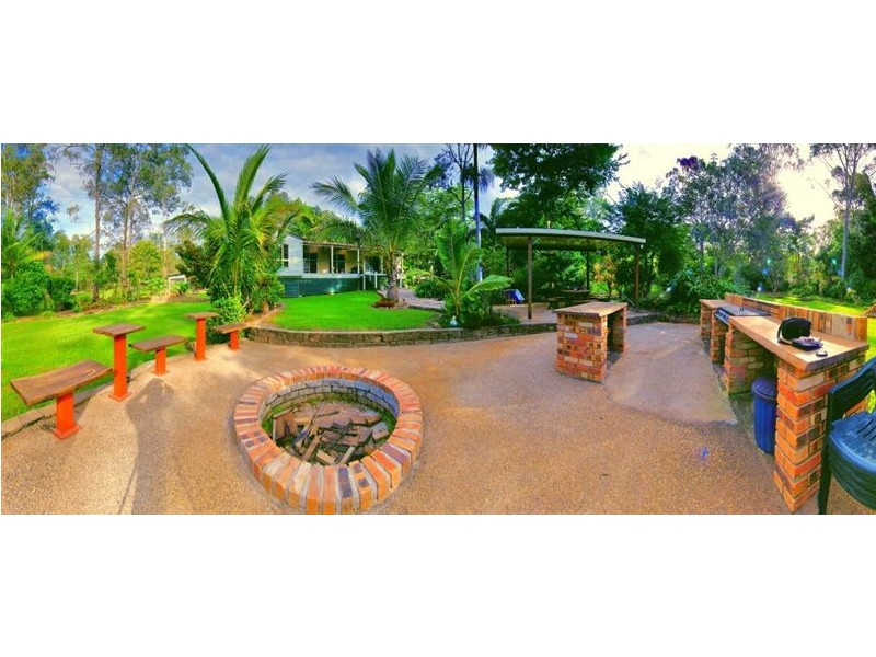 2060 Old Gympie Road, Glass House Mountains QLD 4518