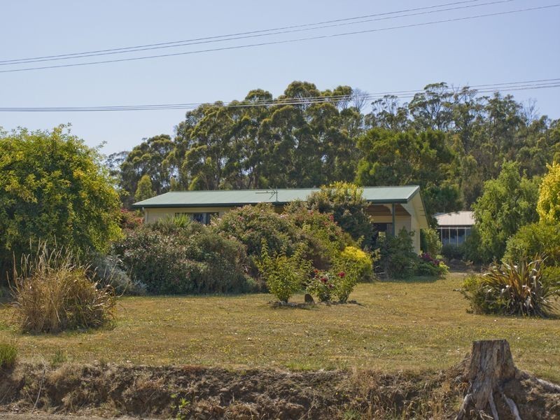 3 Helms Road, Gardners Bay TAS 7112