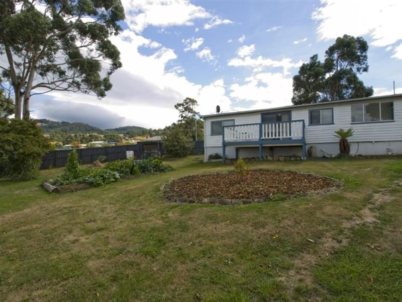 7 Osborne Street, Port Huon TAS 7116