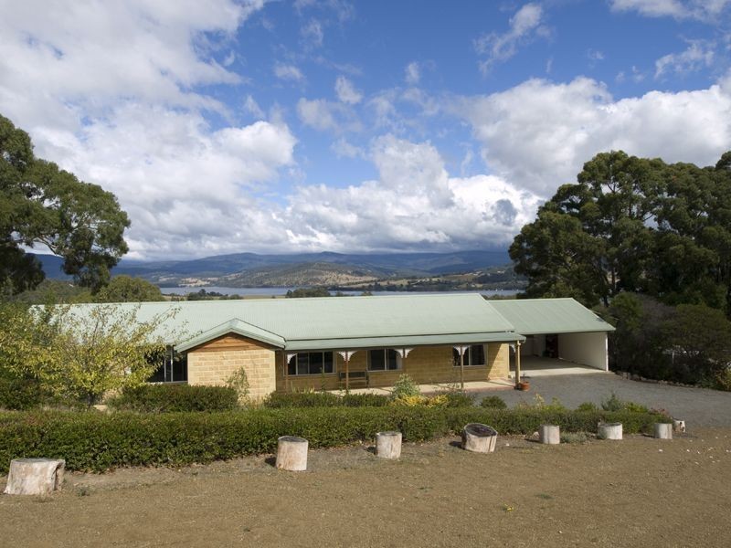 110 Dillons Hill Road, Glaziers Bay TAS 7109