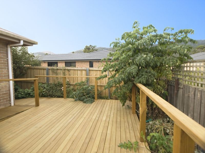 Unit 2/15 Acacia Street, Huonville TAS 7109