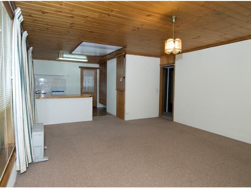 Unit 2/15 Acacia Street, Huonville TAS 7109