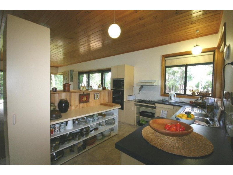 12 Walters Road, Wattle Grove TAS 7109