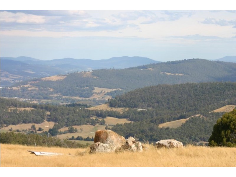 296 Cloverside Road, Lucaston TAS 7109