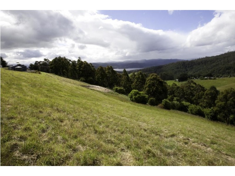261 Sunday Hill Road, Petcheys Bay TAS 7109