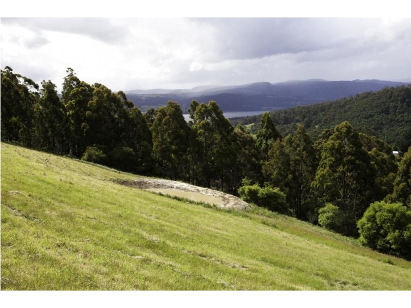 261 Sunday Hill Road, Petcheys Bay TAS 7109