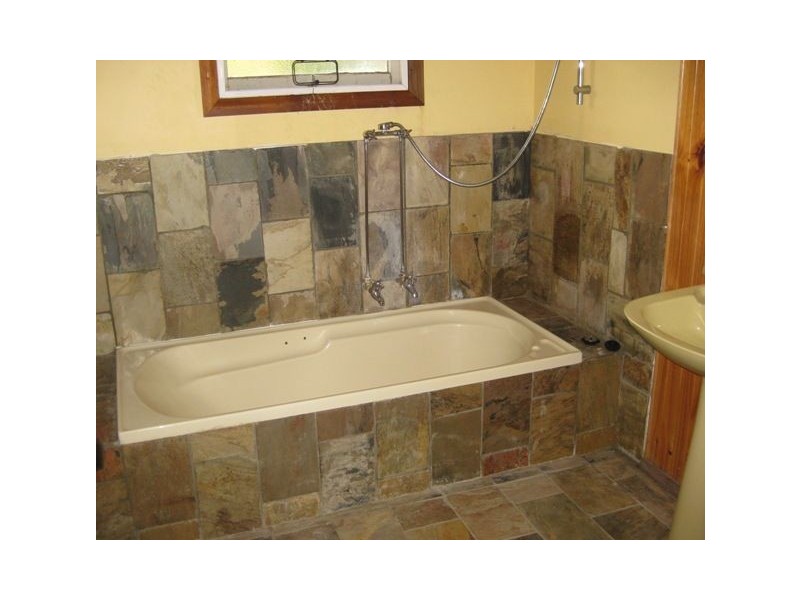 3 Jetty Road, Surges Bay TAS 7116