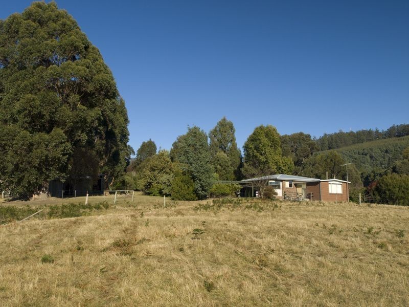 275 Dickensons Road, Glen Huon TAS 7109