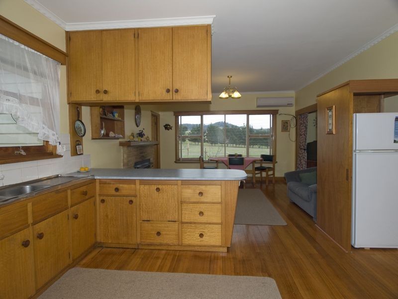 36 Cemetery Road, Geeveston TAS 7116