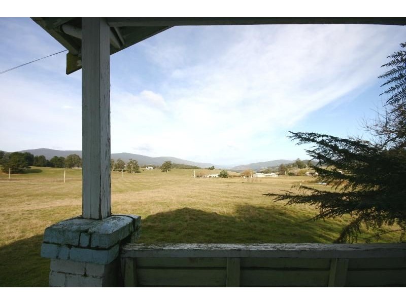 140 Cross Road, Lucaston TAS 7109