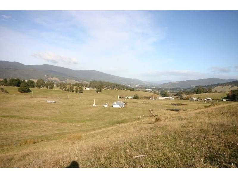 140 Cross Road, Lucaston TAS 7109