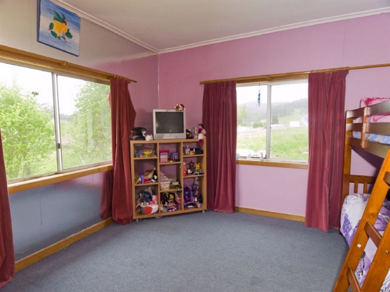 22 Rileys Creek Road, Geeveston TAS 7116