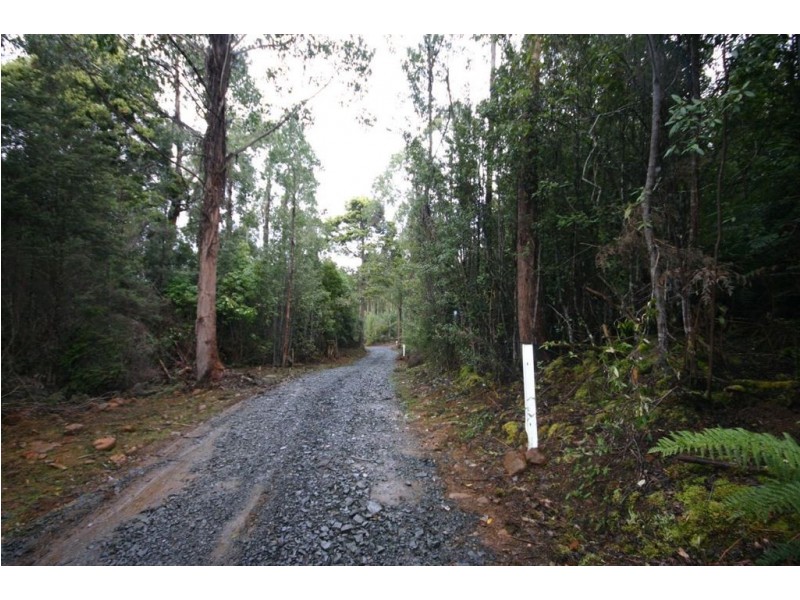 457 New Road, Franklin TAS 7113