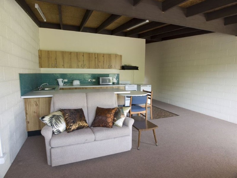 2/13-15 Wilmot Road, Huonville TAS 7109