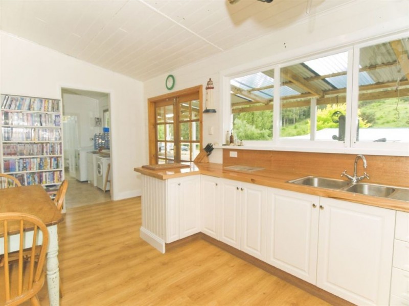 6815 Huon Highway, Dover TAS 7117