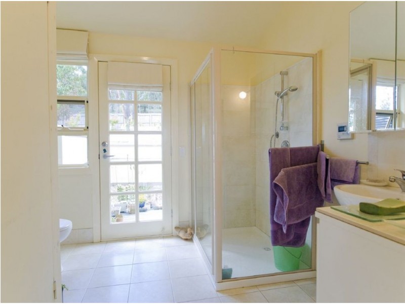 18 White Cliffs Road, Brooks Bay TAS 7116