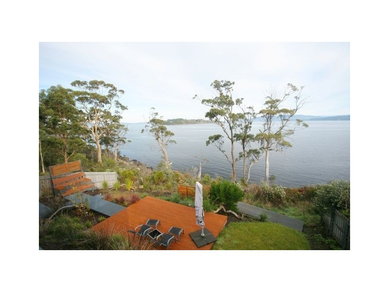 5693 Channel Highway, Verona Sands TAS 7112