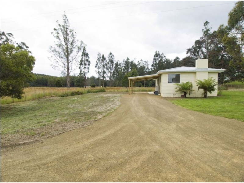 3 Valley Road, Dover TAS 7117