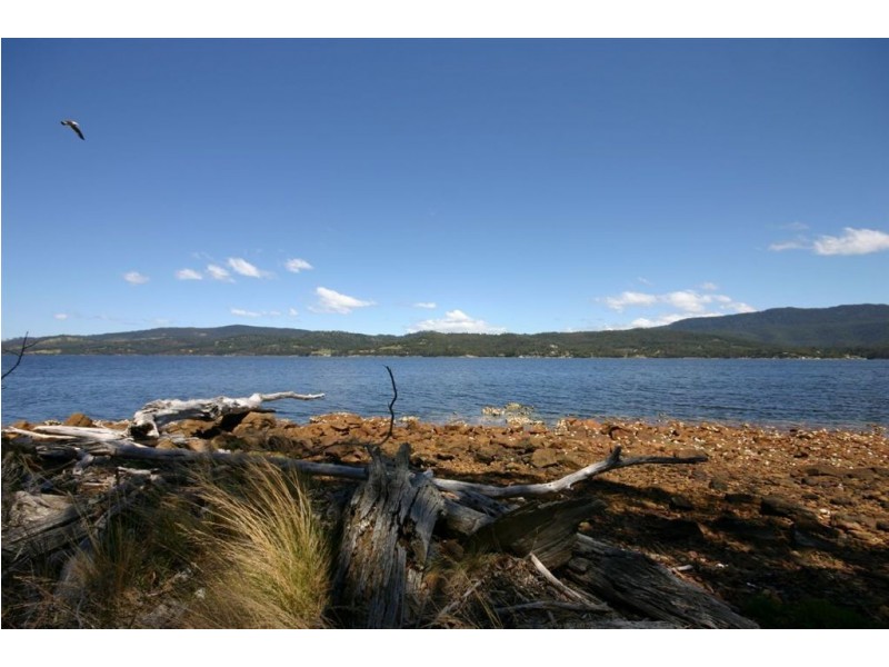 3/270 Cygnet Coast Road, Lymington TAS 7109