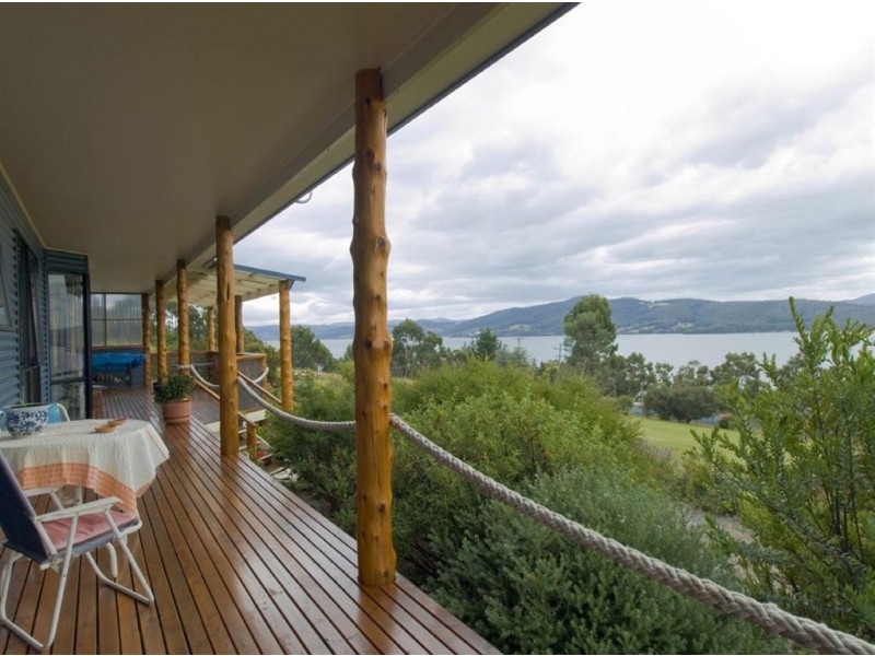 25 Klasen Road, Police Point TAS 7116