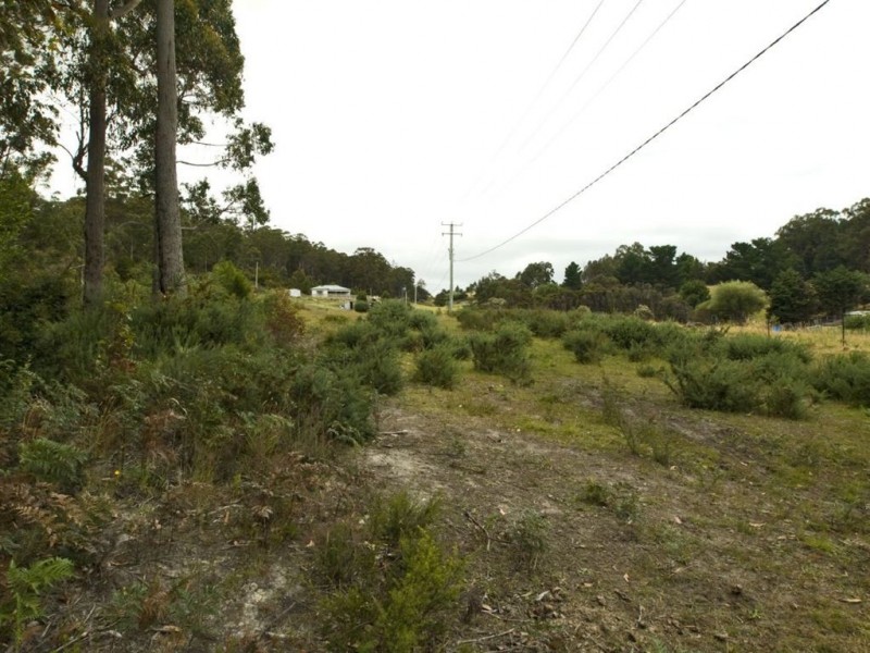 2 Autumn Road (Channel Highway), Cradoc TAS 7109