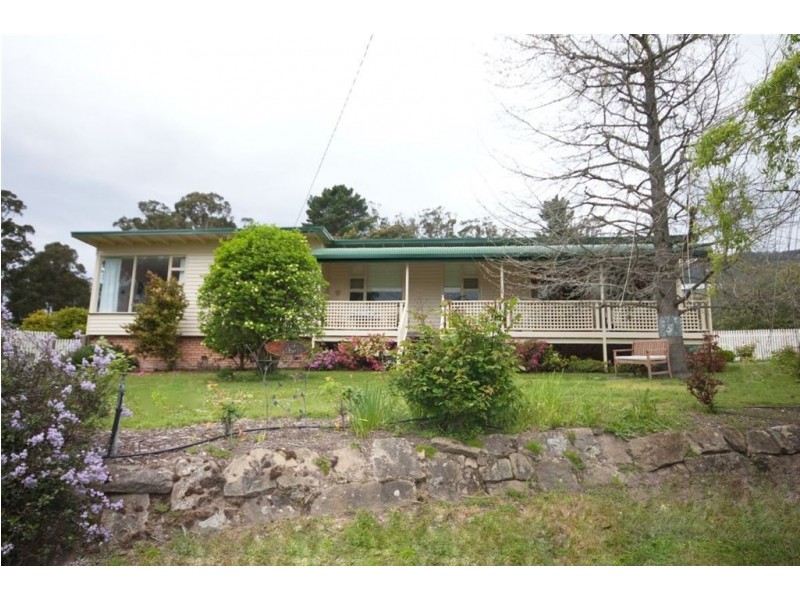 5 Pine Lodge Road, Glen Huon TAS 7109