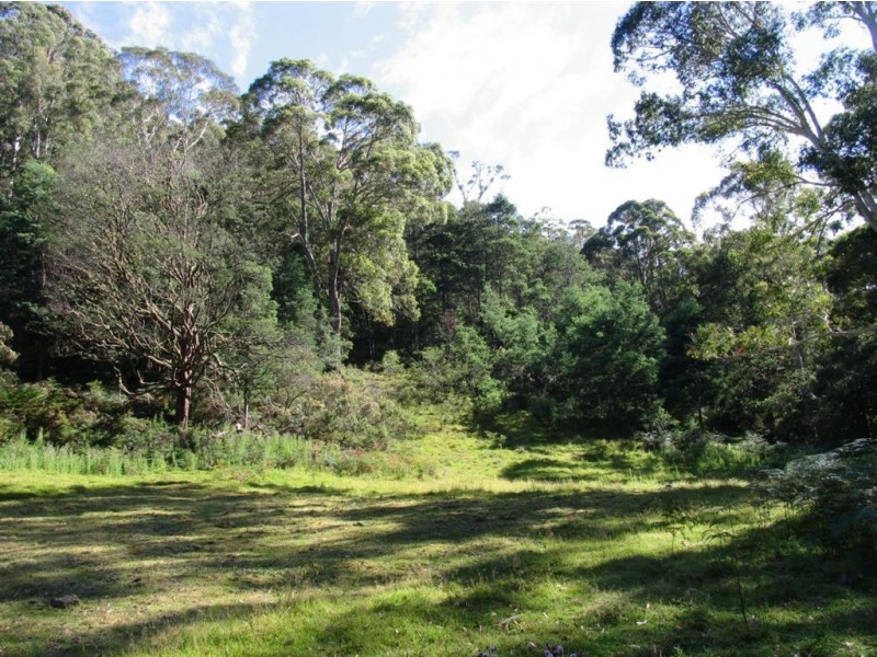 * Knights Road, Huonville TAS 7109