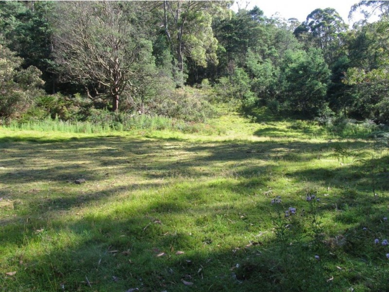 * Knights Road, Huonville TAS 7109